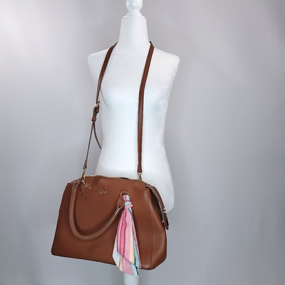 Anne Klein Handbags - Gorgeous Ann Klein Handbag